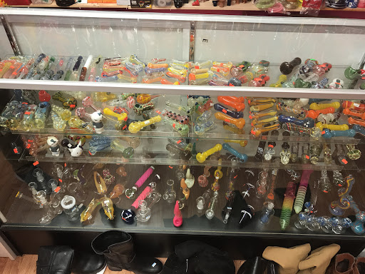 Tobacco Shop «Smoke For Less», reviews and photos, 1105 Gallatin Pike N, Madison, TN 37115, USA