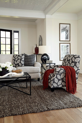 Furniture Store «JR Furniture Tigard», reviews and photos, 14255 SW Pacific Hwy, Tigard, OR 97224, USA