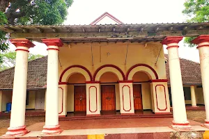 Courtallam Kerala Palace image