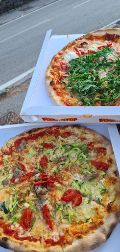 Pizz...Stop in Riva del Garda, Provincia Autonoma di Trento