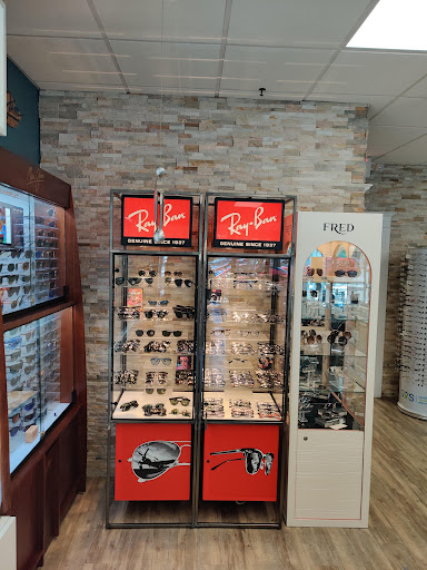 Optician «Eye World Optical», reviews and photos, 185 W Merrick Rd, Freeport, NY 11520, USA