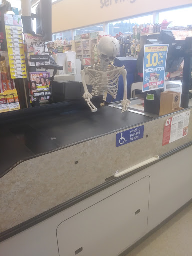 Grocery Store «Safeway», reviews and photos, 401 E Columbia River Hwy, Clatskanie, OR 97016, USA