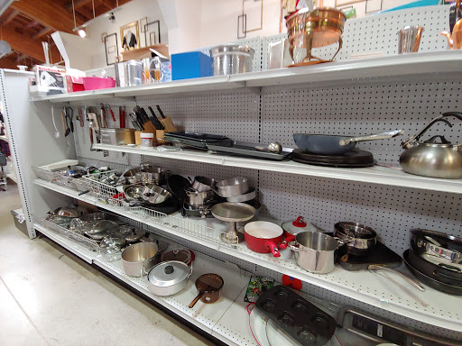 Thrift Store «Goodwill», reviews and photos