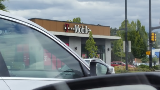 Cell Phone Store «T-Mobile», reviews and photos, 330 Rainier Ave S, Renton, WA 98057, USA