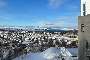 Kirkeneshalvøya image