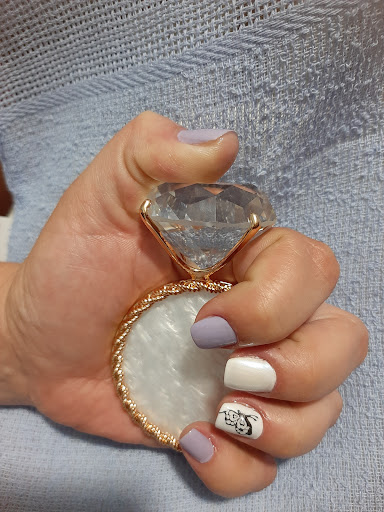 Logo da empresa - Deise Castro manicure