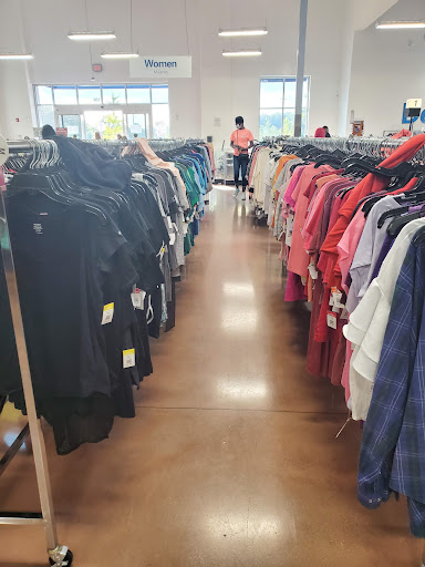 Thrift Store «Goodwill Store, Career Center and Donation Center», reviews and photos