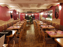 Atmosphère du Restaurant français Restaurant Le San Fermin à Tresserve - n°13