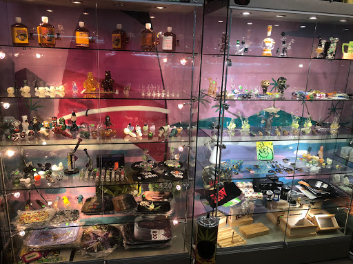 Tobacco Shop «Primos Smoke Shop», reviews and photos, 804 SW 22nd Ave, Miami, FL 33135, USA