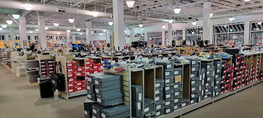 Shoe Store «DSW Designer Shoe Warehouse», reviews and photos, 1044 Westminster Mall, Westminster, CA 92683, USA