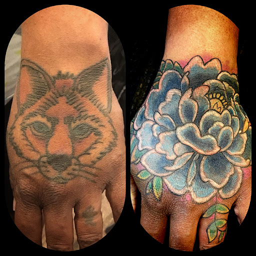 Tattoo Shop «Club Tattoo Scottsdale», reviews and photos, 4255 N Winfield Scott Plaza, Scottsdale, AZ 85251, USA