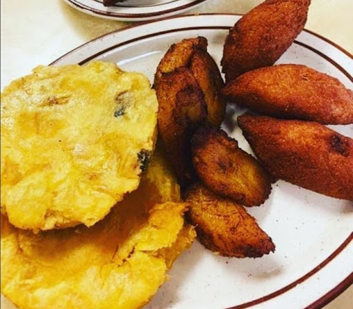 Restaurant «El Gallo De Oro Restaurante», reviews and photos, 4007 Fiesta Plaza, Tampa, FL 33607, USA