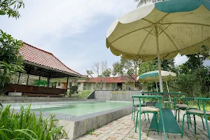 Villa Kebon Ashri image