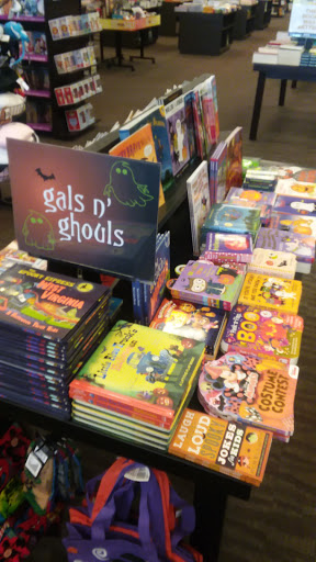 Book Store «Books-A-Million», reviews and photos, 300 Retail Commons Pkwy, Martinsburg, WV 25403, USA