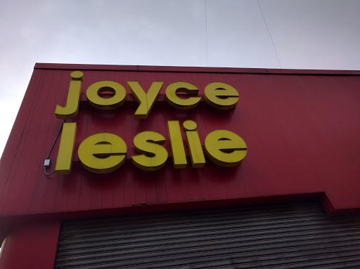 Pet Supply Store «Petland Discounts - Flushing», reviews and photos, 37-20 Main St, Flushing, NY 11354, USA