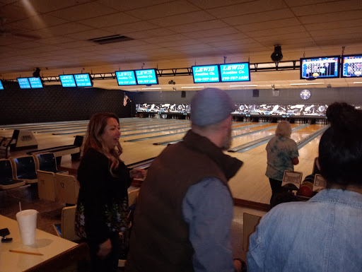Bowling Alley «Dix-E-Town Lanes», reviews and photos, 4547 N Dixie Hwy, Elizabethtown, KY 42701, USA