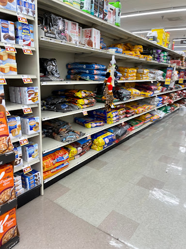 Grocery Store «Food Lion», reviews and photos, 600 McKinney Blvd, Colonial Beach, VA 22443, USA