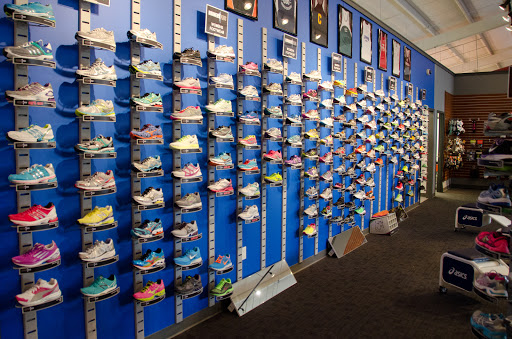 Running Store «Runners Plus», reviews and photos, 8970 Kingsridge Dr, Dayton, OH 45458, USA