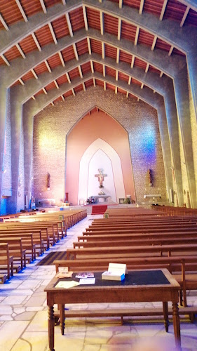 Église catholique Église Saint-Bernard de Dijon Dijon