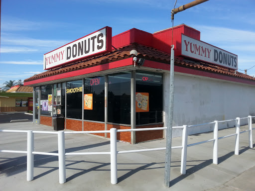 Donut Shop «Yummy Donuts», reviews and photos, 7555 Balboa Blvd, Van Nuys, CA 91406, USA