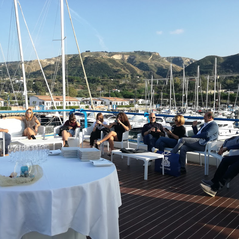 Marina Yacht Club Tropea