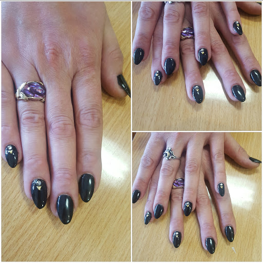 Beauty Salon «Beach Beauty Salon», reviews and photos, 413 Beach St, San Francisco, CA 94133, USA