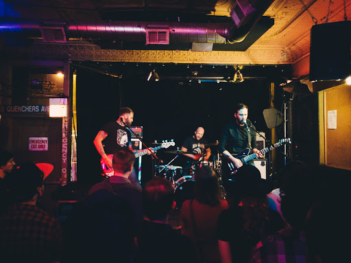 Bar «Quenchers Saloon», reviews and photos, 2401 N Western Ave, Chicago, IL 60647, USA