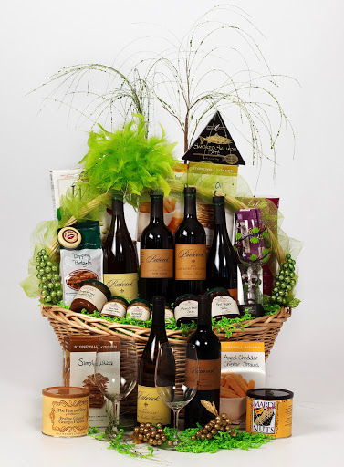 Liquor Store «Hokus Pokus Liquors», reviews and photos, 36519 Oak Plaza Ave Suite B, Prairieville, LA 70769, USA