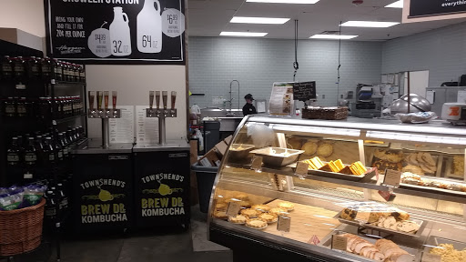 Grocery Store «Haggen Food & Pharmacy», reviews and photos, 17641 Garden Way NE, Woodinville, WA 98072, USA