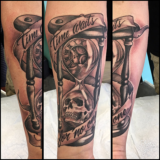 Tattoo Shop «Dela Ink - Custom Tattoo», reviews and photos, 9535 Park Meadows Dr C, Lone Tree, CO 80124, USA