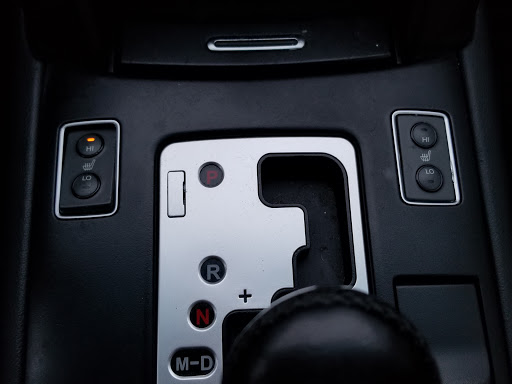 Used Car Dealer «TRI City Auto Mart», reviews and photos, 617 E New Cir Rd, Lexington, KY 40505, USA