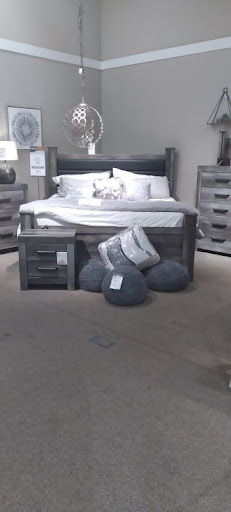 Furniture Store «Ashley HomeStore», reviews and photos, 7780 S Cicero Ave, Burbank, IL 60459, USA