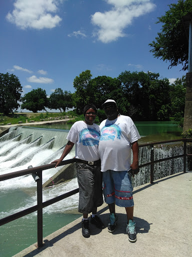 Golf Course «Luling Municipal Golf Course», reviews and photos, 1025 S Magnolia Ave, Luling, TX 78648, USA