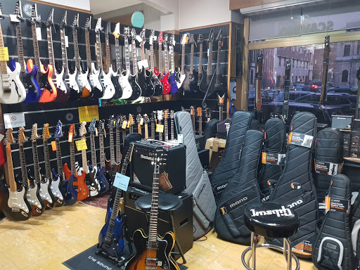 Guitar stores Turin