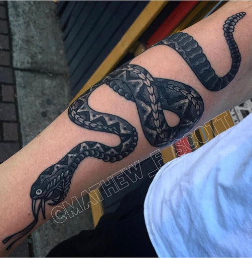 Tattoo Shop «Sail Away Tattoo», reviews and photos, 30 Eglin Pkwy SE, Fort Walton Beach, FL 32548, USA