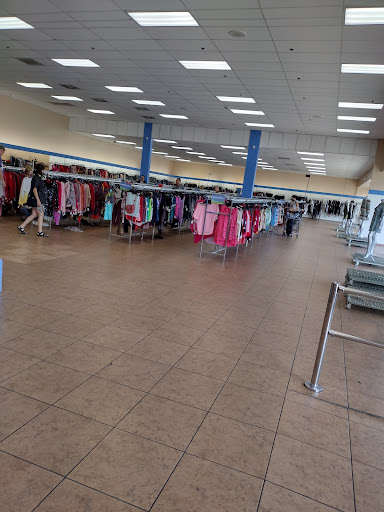 Thrift Store «Goodwill», reviews and photos, 7919 Beverly Blvd, Los Angeles, CA 90048, USA