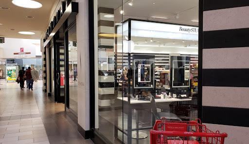 Cosmetics Store «SEPHORA», reviews and photos, 118 Stanton Christiana Rd, Newark, DE 19702, USA