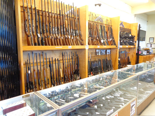 Pawn Shop «Money Market Pawn Shop», reviews and photos, 13607 SE Powell Blvd, Portland, OR 97236, USA