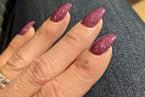 HD Nails image