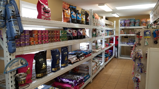 Pet Supply Store «Mattawan Pet Supplies», reviews and photos, 50680 Co Rd 652, Mattawan, MI 49071, USA