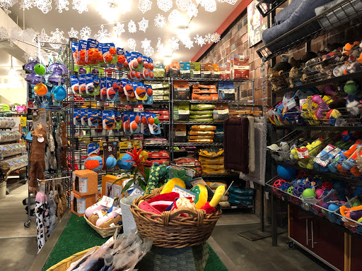 Pet Supply Store «Wally Pets», reviews and photos, 4411 Wallingford Ave N, Seattle, WA 98103, USA