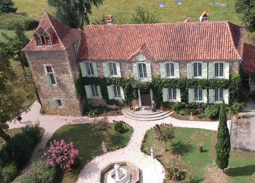 L'Ancienne Écurie du Château Lézian à Castelnau-Rivière-Basse (Hautes-Pyrénées 65)