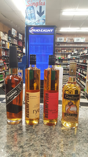 Liquor Store «Rockland liquors», reviews and photos, 347 Market St, Rockland, MA 02370, USA