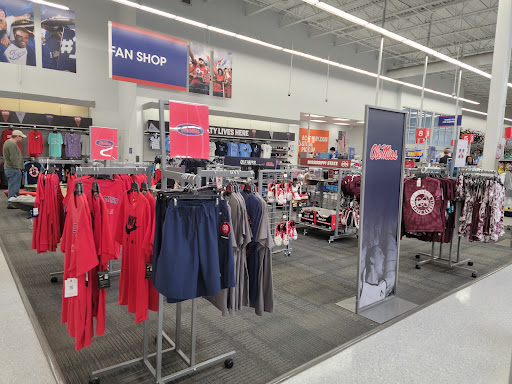 Sporting Goods Store «Academy Sports + Outdoors», reviews and photos, 5075 Goodman Rd, Olive Branch, MS 38654, USA