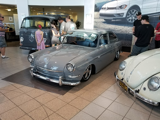 Elk Grove Volkswagen image