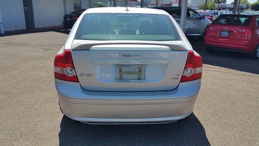 Used Car Dealer «PDX Used Cars», reviews and photos, 1475 SE Tualatin Valley Hwy, Hillsboro, OR 97123, USA