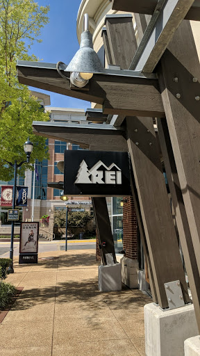Camping Store «REI», reviews and photos, 11950 Grand Commons Ave, Fairfax, VA 22030, USA