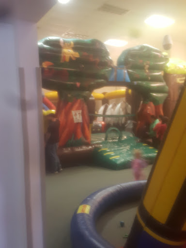 Amusement Center «Jumpin Jonnies», reviews and photos, 234 Talcottville Rd, Vernon, CT 06066, USA