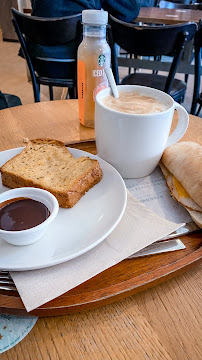 Café du Restaurant servant le petit-déjeuner Starbucks à Paris - n°13