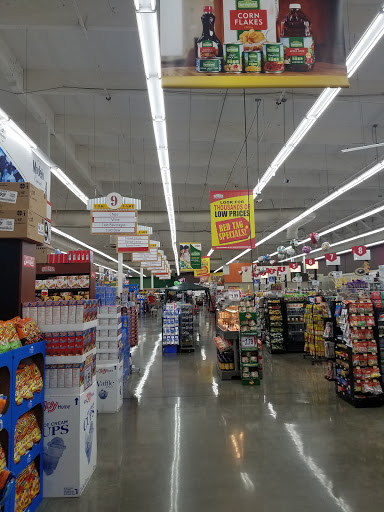 Grocery Store «Superior Grocers», reviews and photos, 3831 Martin Luther King Jr Blvd, Lynwood, CA 90262, USA